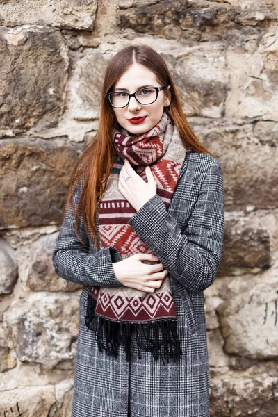 Young Woman Glasses Wearing Coat Wrapped Scarf — Stock Photo, Image