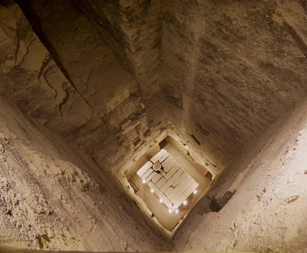 Landschaften Der Stufenpyramide Von Djoser Und Ihr Interieur Einem Sonnigen — Stockfoto