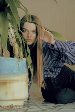 Fashion portrait of woman wearing retro clothing