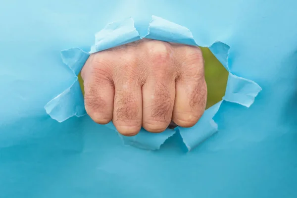 Man Fist Breaking Cardboard — Fotografie, imagine de stoc