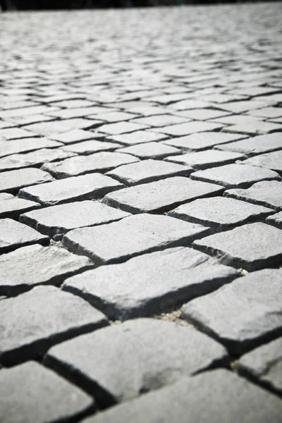 Piso Una Calle Con Baldosas Piedra — Foto de Stock