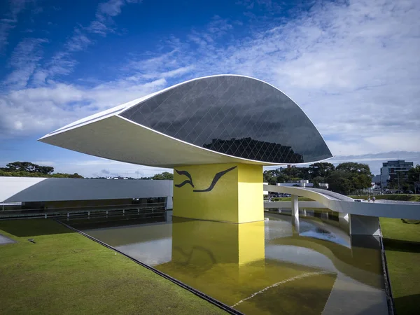 Krásný Výhled Budovu Muzea Moderní Architektury Oscara Niemeyera Curitibě Hlavním — Stock fotografie