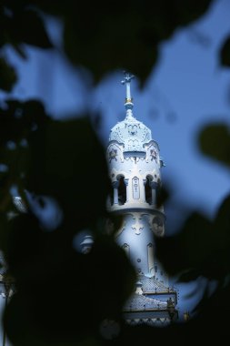 Bratislava 'daki Mavi Kilise olarak bilinen St. Elizabeth Kilisesi veya Modellik Kostol Svatej Alzbety.