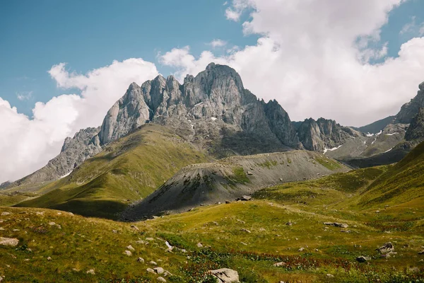 Chaukhi Pass Peaks Letni Dzień Gruzja — Zdjęcie stockowe