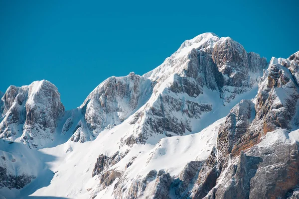 Снежные Вершины Долины Канфранк Пиренеях — стоковое фото