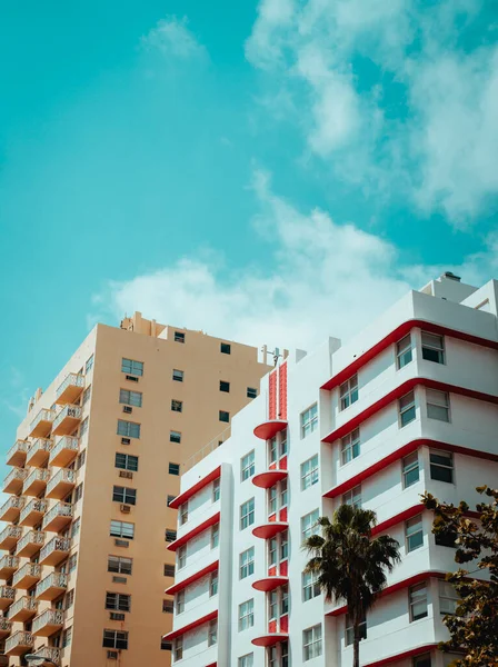 Moderno Condominio Con Cielo Miami Beach — Foto Stock