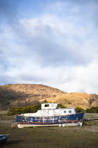 Abandoned Scuttled Boat Scottish Highlands — Stock Photo, Image