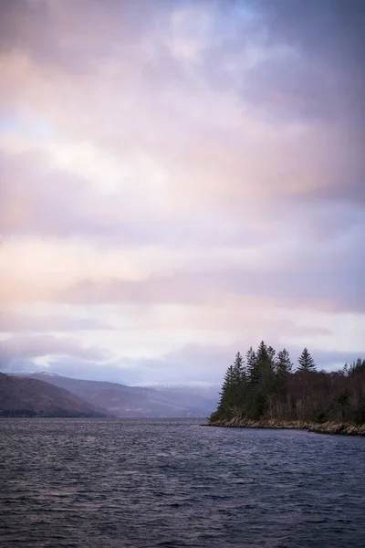 Nublado Atardecer Sobre Loch Linhe Las Highlands Escocesas —  Fotos de Stock
