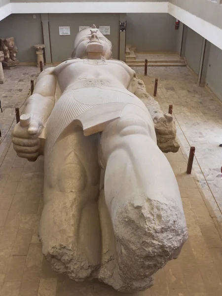 Estatua Granito Rojo Ramsés Memphis Egipto Museo — Foto de Stock