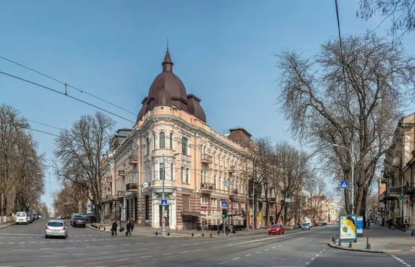 Odessa Ucrania 2023 Edificio Histórico Apartamentos Centro Odessa Ucrania Soleado —  Fotos de Stock