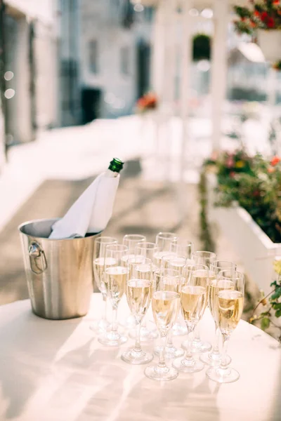 Şampanyalı Talyan Büfesi — Stok fotoğraf