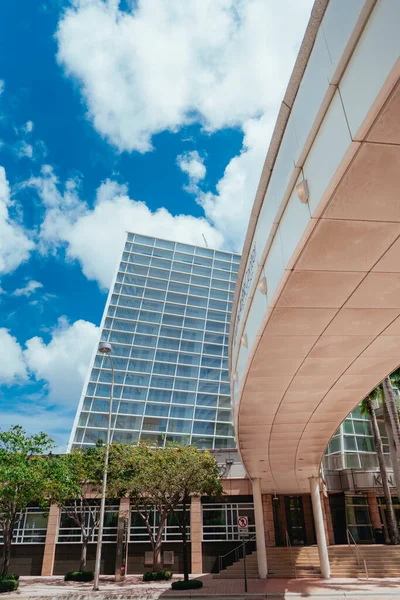 Nowoczesny Budynek Biurowy Centrum Miami — Zdjęcie stockowe