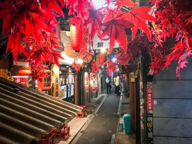 Shinjuku mahallesindeki geleneksel Japon pazarlama salonu..