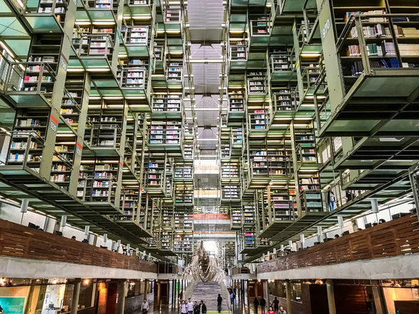 最大の図書館の1つであるBioloteca Vasconelosの眺め — ストック写真