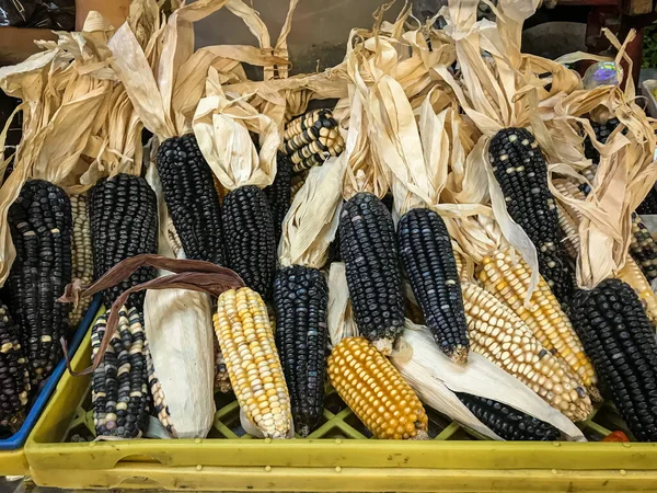 Blue Yellow Corn Dehydrated Sale Mexican Marketplace — Stock Photo, Image