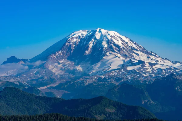 stock image Mount Rainier glaciers in Washington on a sunny august day in 2019