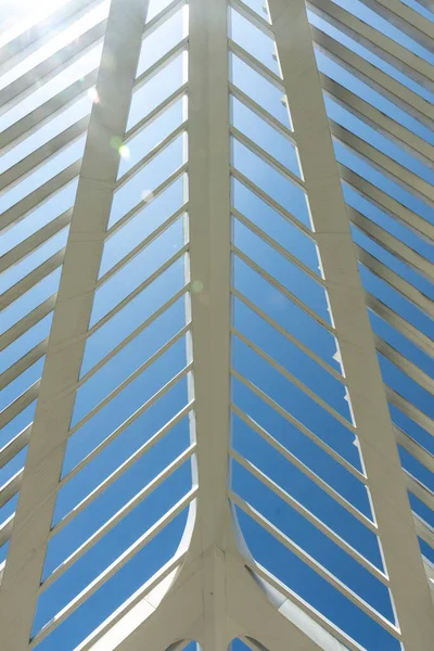 Stock image Beautiful view to modern architecture white Museum of Tomorrow in downtown Rio de Janeiro, Brazil