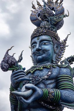 Chiang Rai, Tayland 'daki Mavi Tapınak' taki tanrısal heykeller.