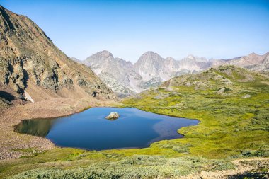 Weminuche Wilderness, Colorado 'daki Alpine Gölü