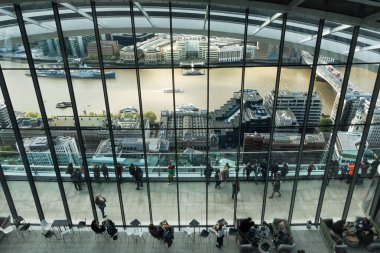 Sky Garden, Londra şehrinde ücretsiz bir kamu alanı.