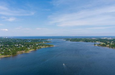 Pensacola Florida 'daki Bayou Grande' nin hava manzarası