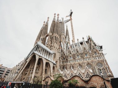 Barcelona İspanya 'daki Sagrada Familia Kilisesi' nin dışında..