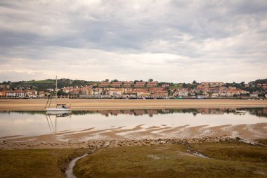 CAMINO DEL NORTE 'deki İspanyol köyü