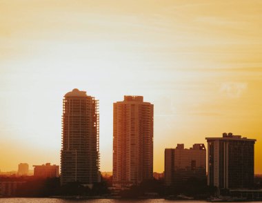 Brickell Miami üzerinde gün batımı