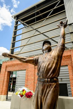 Statue of Willie Mays at Region's Field clipart