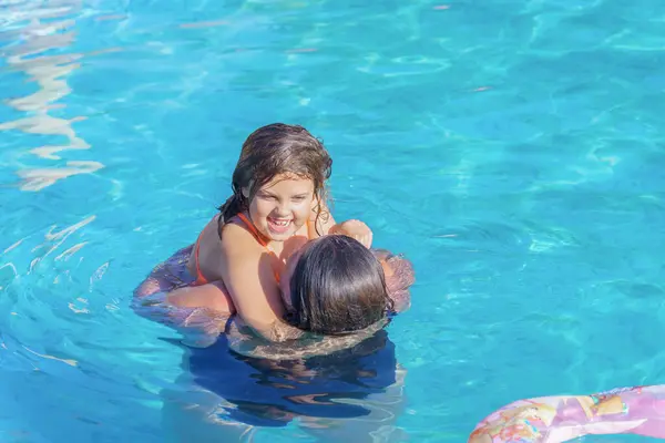 rajce.idnes Бассейн Amis piscine images libres de droit, photos de Amis piscine | Depositphotos