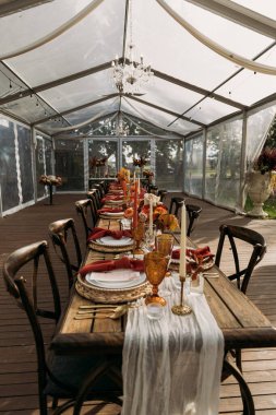 Açık havada Sonbahar Düğün Resepsiyonu Çiftlik Tarlası Stili