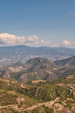 Hierve el agua, Oaxaca, Meksika 'daki güzel dağ manzarası.