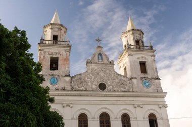 Joo Pessoa 'daki eski tarihi kilise binasının güzel manzarası. 