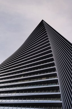 Tiflis şehir merkezinin modern mimarisi