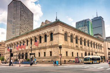 Boston Halk Kütüphanesi Massachusetts şehir merkezinde