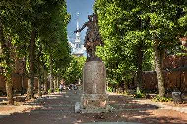 Boston Massachusetts Paul Revere Heykeli Eski Kuzey Kilisesi Özgürlük Yolu