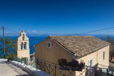 Chlomos 'taki Kilise, Korfu, Yunanistan.