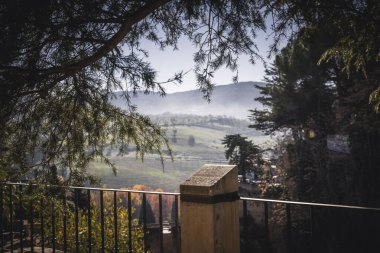 Ronda 'da bir bakış açısıyla.