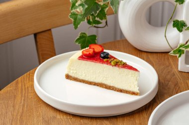 Böğürtlen ve reçelli cheesecake