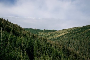 Dağlarda iyi hava durumu