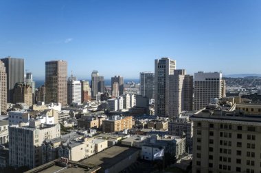 San Francisco 'nun siluetindeki binalar