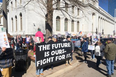 Birmingham, Alabama 'da yönetim karşıtı bir gösteri.