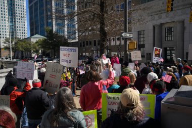 Birmingham, Alabama 'da yönetim karşıtı bir gösteri.