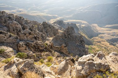 Dağın tepesinden harika bir manzara