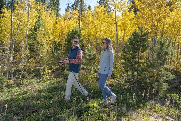 Colorado 'da erkek ve kadın yürüyüşü