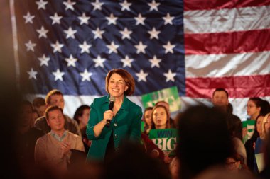 Amy Klobuchar Rallisi, Iowa Komitesi 2020