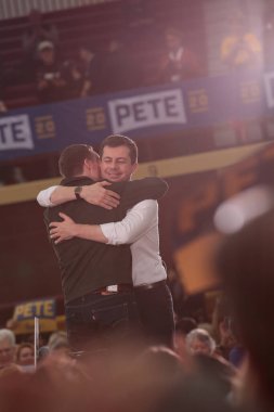 Pete Buttigieg Rallisi, Iowa Komitesi 2020