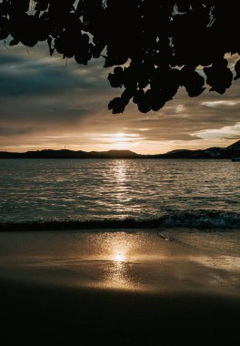 Karayip Denizi üzerinde gün batımı, St Thomas Virgin Adaları