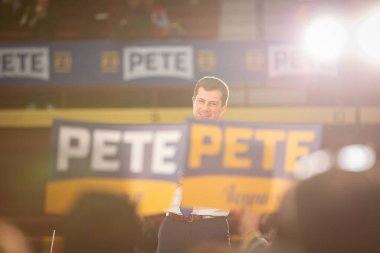 Pete Buttigieg Rallisi, Iowa Komitesi 2020