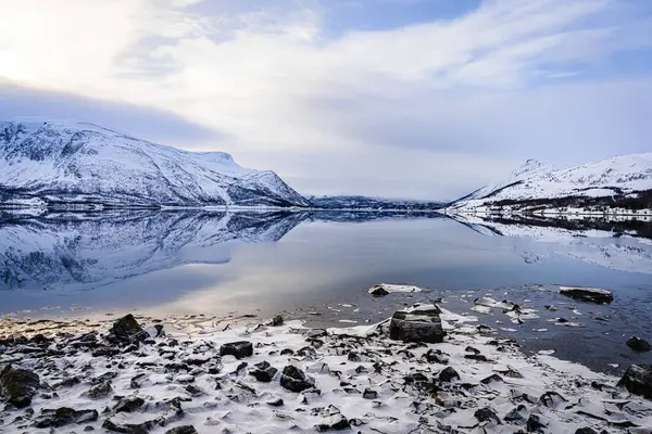 Langfjorden 'ın soğuk suları, Finnmark